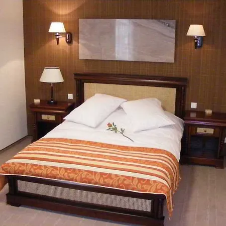Hotel & Restaurant Levoslav House